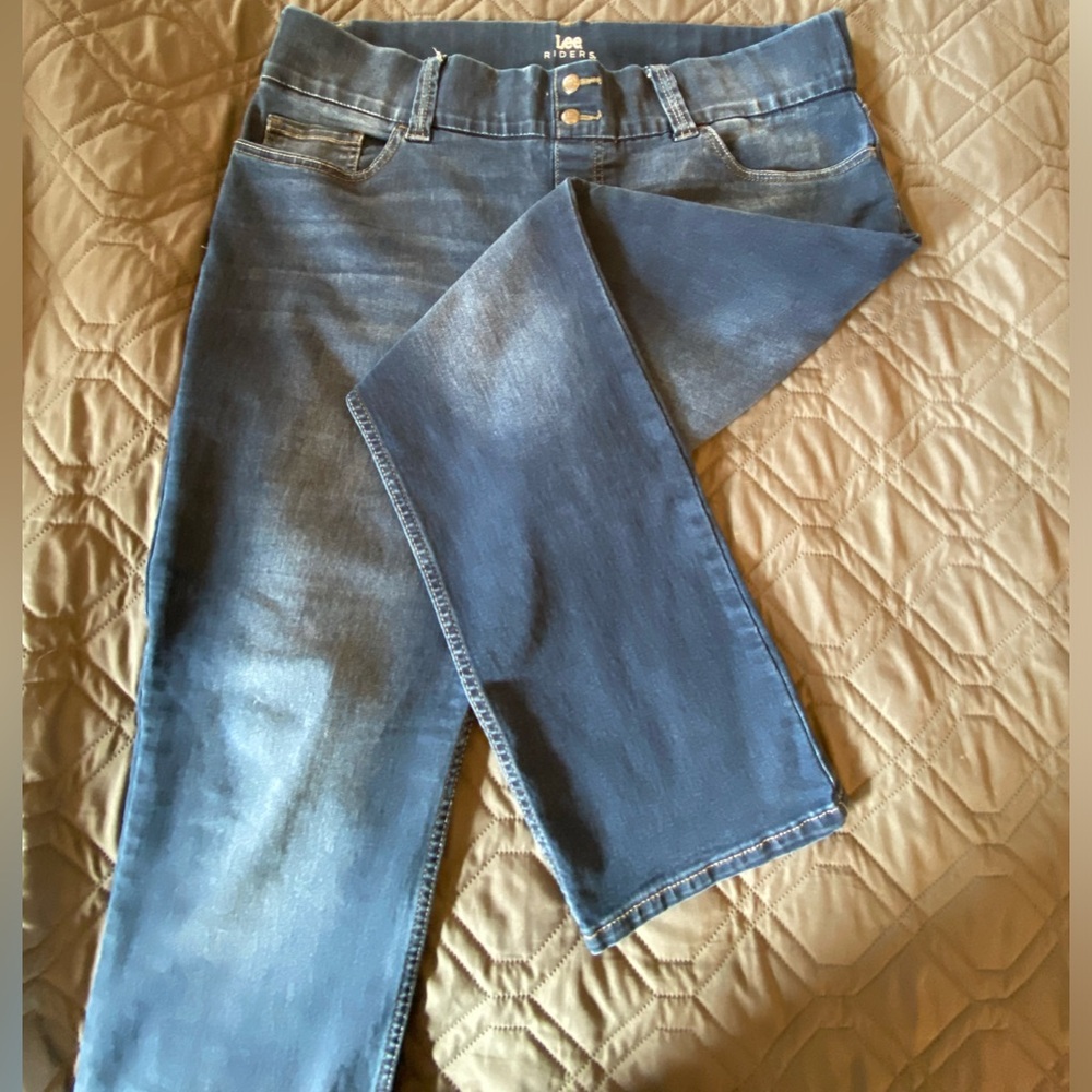 Pull on jeans - Picture 3 of 8